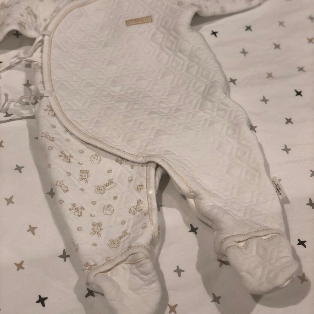 NWOT 💥4 for $20💥 Quilted Kimono Footed PJs